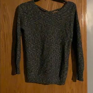 Long sleeve grey sweater